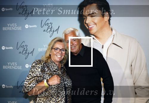 Amsterdam 14 mei 2025
Feestje Yves Berendse bij the Harbour Club. Vader en Moeder Yves Berendse