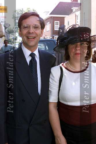Naarden 03 Juli 1999
Robin Linschoten trouwen in Naarden.
Frank de Grave met zijn vrouw