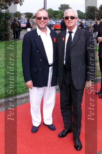Amsterdam 04 Juli 1999
Amsterdam-diner t.b.v het aids-fonds.
Frans Mulder met vriend Joop Braakhekke.