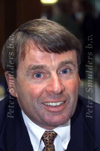 Eindhoven, 28 juni 1999
Presentatie Rabobank wielerploeg op hoofdkantoor
Hennie Kuiper