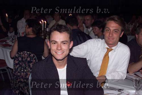 Amsterdam 04 Juli 1999
Amsterdam-diner t.b.v het aids-fonds.
Jo de Poortere met zijn vriend.