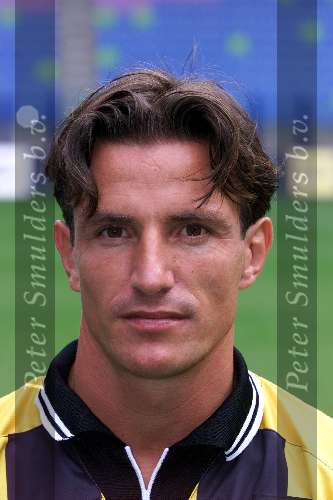 Arnhem 06 Juli 1999
Ploeg-voorstelling Vitesse seizoen 1999/2000
Marc v Hintum