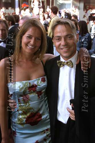 Amsterdam, 22 juni 1999
Premiere film NOTTING HILL
In Tuschinski theater
Mariska Hulscher met man
