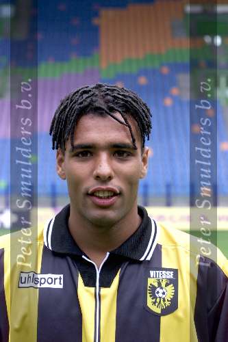 Arnhem 06 Juli 1999
Ploeg-voorstelling Vitesse seizoen 1999/2000
Pierre v Hooydonk in aktie