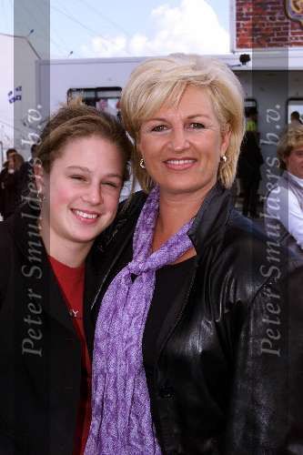 Rotterdam 12 juli 2000
Premiere Cirque du Soleil bij AHOY.
Anita Meijer met dochter