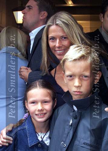 Amsterdam, 8 juli 2000
Trouwen Patrick kluivert met zijn Angela
Danielle v \\\'t Schip