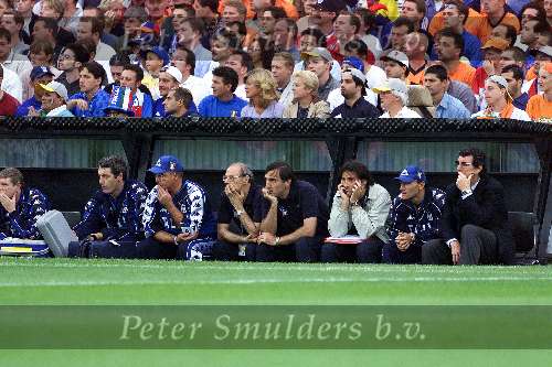 Rotterdam, 2 juli 2000   Euro 2000
Frankrijk-Italie, eindstand na verlenging 2-1
De spelersbank van Italie met Dino Zoff