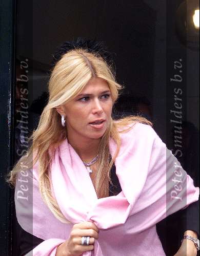 Amsterdam, 8 juli 2000
Trouwen Patrick kluivert met zijn Angela
Esthelle Gullit

PETER SMULDERS BV