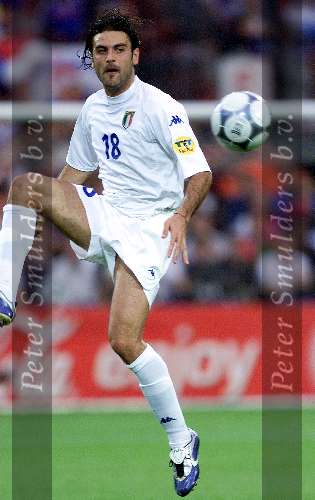 Rotterdam, 2 juli 2000   Euro 2000
Frankrijk-Italie, eindstand na verlenging 2-1
Fiore