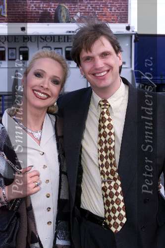 Rotterdam 12 juli 2000
Premiere Cirque du Soleil bij AHOY.
Gemma van Eck met man