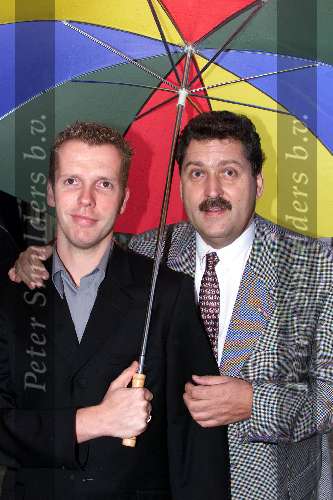 Amsterdam 27 juli 2000
Premiere Circus van Azie in Carre
Henk Krol  met vriend