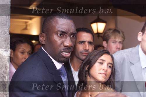 Amsterdam, 8 juli 2000
Trouwen Patrick kluivert met zijn Angela
Jerry Haisselbank met vriendin