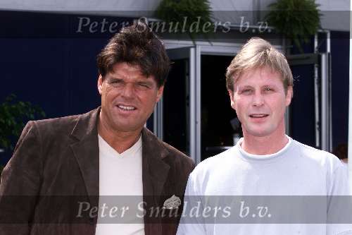 Hilversum 27 juli 2000
Perspresentatie Winterseizoen 2000 van Veronica.
Menno Buch en Willem Herselman