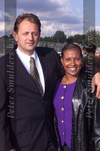 Rotterdam 12 juli 2000
Premiere Cirque du Soleil bij AHOY.
Nelli Cooman met man