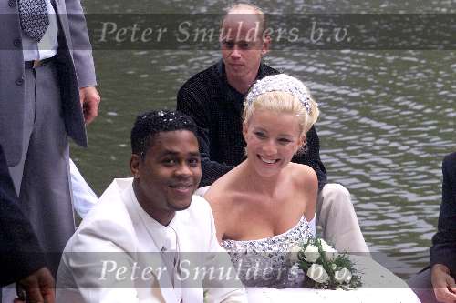 Amsterdam, 8 juli 2000
Trouwen Patrick kluivert met zijn Angela