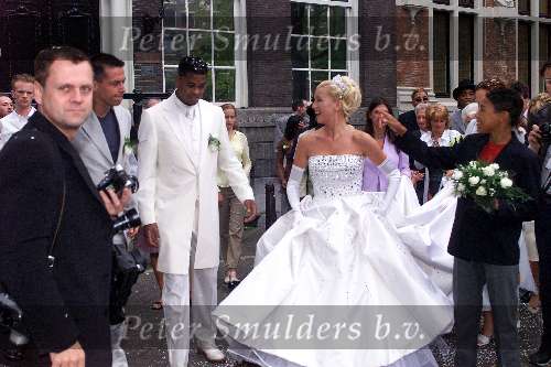 Amsterdam, 8 juli 2000
Trouwen Patrick kluivert met Angela Kluivert