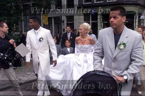 Amsterdam, 8 juli 2000
Trouwen Patrick kluivert met Angela Kluivert