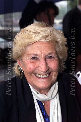 Amsterdam 27 juli 2000
Premiere Circus van Azie in Carre
Ria Alberti