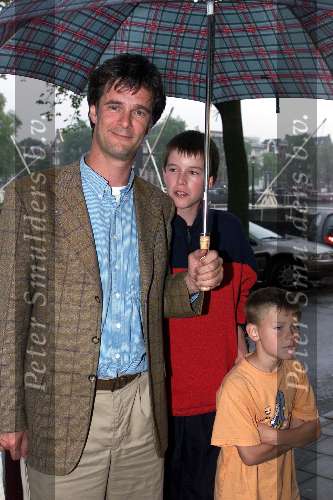 Amsterdam 27 juli 2000
Premiere Circus van Azie in Carre
Rick vd Ploeg met zoons