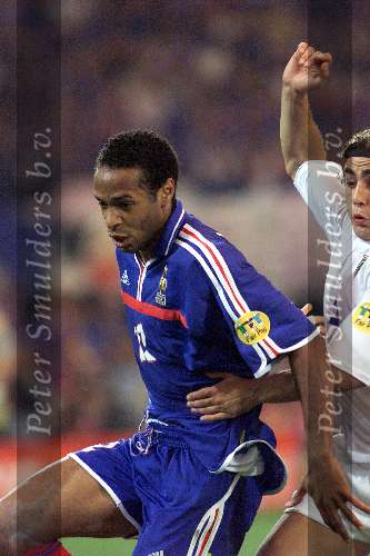 Rotterdam, 2 juli 2000   Euro 2000
Frankrijk-Italie, eindstand na verlenging 2-1
Thierry Henry