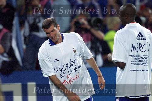 Rotterdam, 2 juli 2000   Euro 2000
Frankrijk-Italie, eindstand na verlenging 2-1
Zinedine Zidane