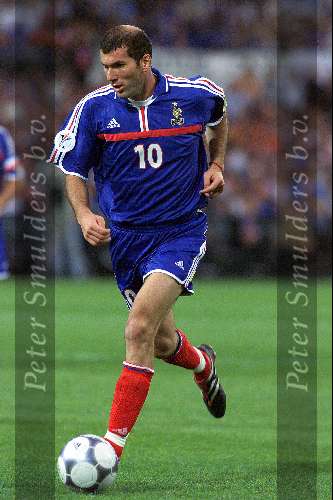 Rotterdam, 2 juli 2000   Euro 2000
Frankrijk-Italie, eindstand na verlenging 2-1
Zinedine Zidane