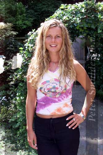 Baarn 2 juli 2001
Annette Barlo