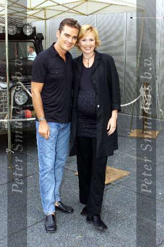 Amsterdam 11 juli 2001
Premiere van Thom Raider in Pathe Arena.
Arianne Spier en Jeroen v d Boom