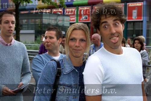 Amsterdam 11 juli 2001
Premiere van Thom Raider in Pathe Arena.
Annemarie Thomas en Bart Veldkamp