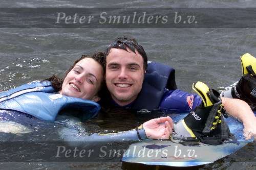 Kaagdorp 18 juli 2001
Jeroen Post en Daphne Bunskoek krijgen waterski-les.
