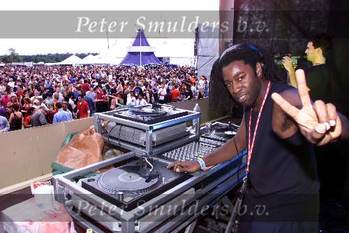 Eindhoven 21 juli 2001
Muziekfestival EXTREMA op aquabest.
Dj Lucien Foort