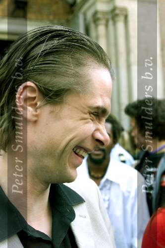 Amsterdam 16 juli 2001
Crematie van Herman Brood.
de dienst was in Pardiso
Hans teeuwen