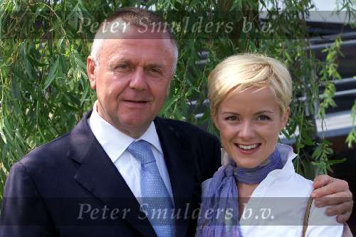 Amsterdam 26 juli 2001
Winterpresentatie van RTL 4 RTL 5 en Yorin.
Harry Mens met zijn dochter Suze Mens