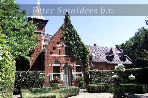 Rijkvorsel 4 juli 2001
Nieuwe huis van Patricia Paay en Adam Curry.