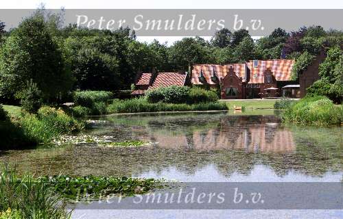 Rijkvorsel 4 juli 2001
Nieuwe huis van Patricia Paay en Adam Curry.