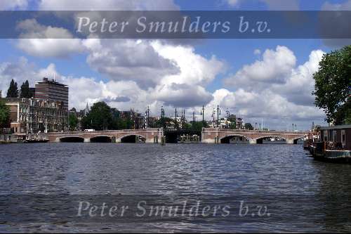 Amsterdam, 24 Juli 2002
Route Vinkeveen-Amsterdam per sloep( boot)
Brug bij de amstel Sloepenroute
