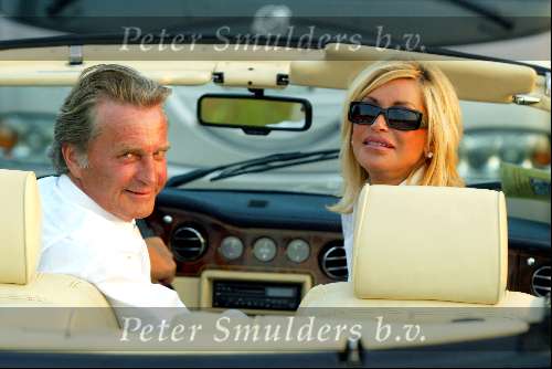 Venetie 21 juli 2002
Hans Breukhoven en Connie Breukhoven in Bentley Cabrio