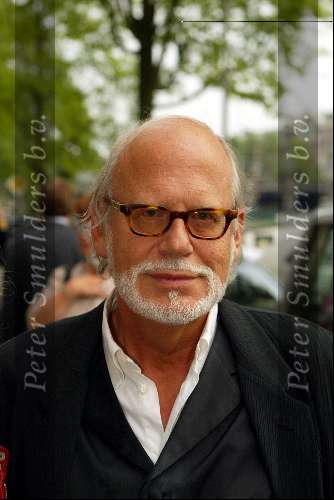 Amsterdam 7 juli 2002
Premiere Noord Koreaans staats circus
Rob Houwer