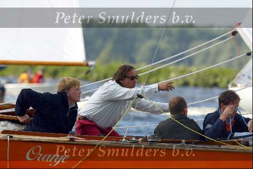Kaagdorp 11 juli 2002
Prins Willem Alexander en Maxim a krijgen boot
Theo Dietz