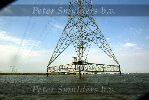 20 Juli 2003
Varen met sloep tussen Medemblik en Makkum
de Afsluitdijk met windmolens