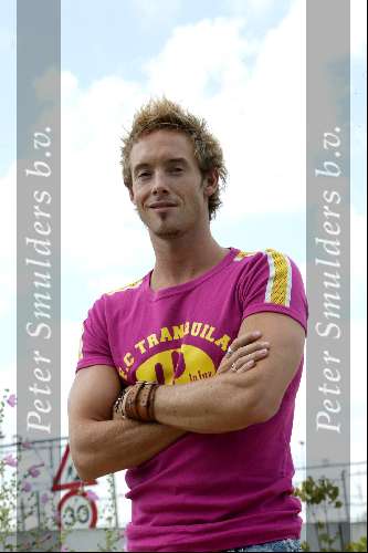 Amsterdam 22 juli 2003
Presentatie NET 5 SBS ^ en Veronica bij panama.
Charly Luske