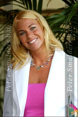 Amsterdam 22 juli 2003
Presentatie NET 5 SBS  en Veronica bij panama.
Ellemiek Vermolen