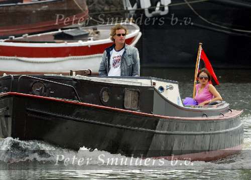 Amsterdam  8 juli 2003
Jeroen Pauw  en Daphne Bunskoek op boot