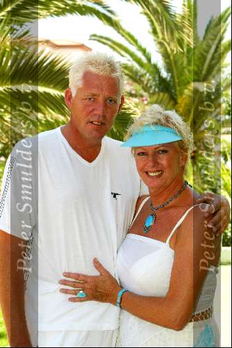 Benalmadena 26 juli 2003
Ria Valk met haar nieuwe vriend Herman