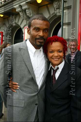 Amsterdam 2 juli 2003
premiere henk v d meyden in carre
Ruth jaccoth en Humphry Campbell