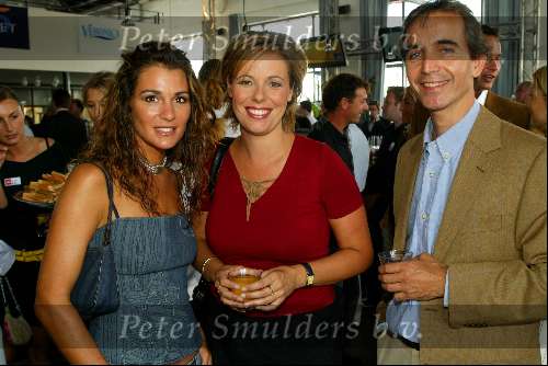Amsterdam 22 juli 2003
Presentatie NET 5 SBS  en Veronica bij panama.
Quinty Trustful Selma v Dijk en Leo de Later