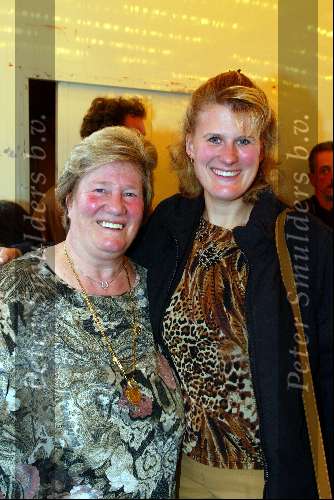 Amsterdam 8 juli 2003
premiere circus Renz bij de RAI
Sjoukje Dijkstra met dochter