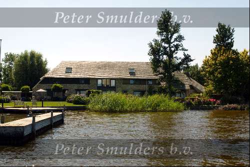 Villa aan de loosdrechtse Plassen
2003