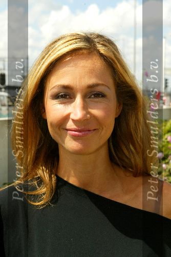 Amsterdam 22 juli 2003
Presentatie NET 5 SBS6 en Veronica bij panama.
Wendy v Dijk