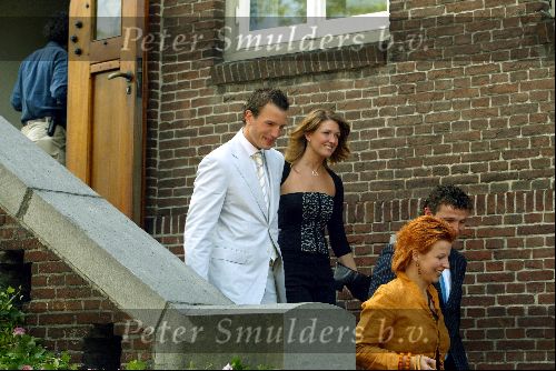 Heesch/Geffen 10 Juli 2004
Trouwen Ruud v Nistelrooy met zijn Leontien Slaats
Arnold Bruggink met vriendin
Ronald Waterreus met vriendin